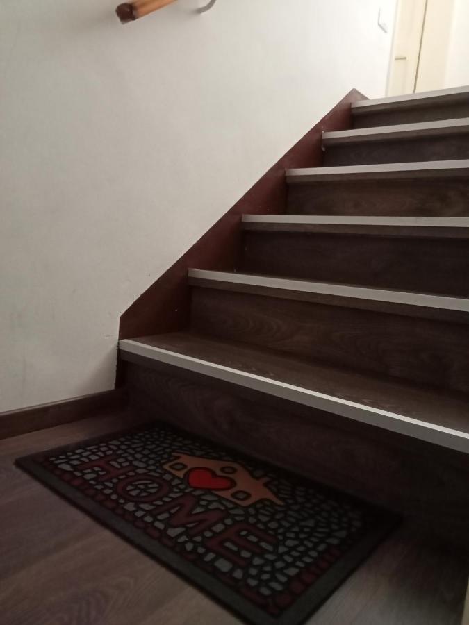 Casa Sofia - Appartamento Con Parcheggio Riservato Terni Luaran gambar
