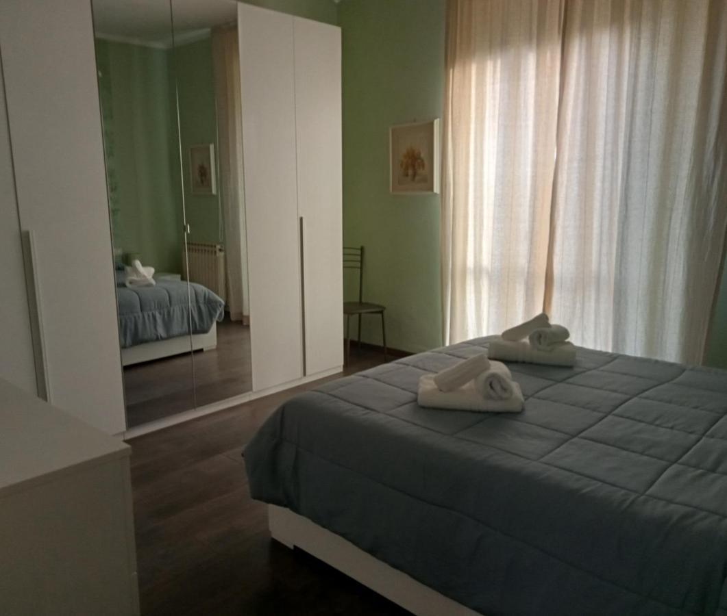 Casa Sofia - Appartamento Con Parcheggio Riservato Terni Luaran gambar