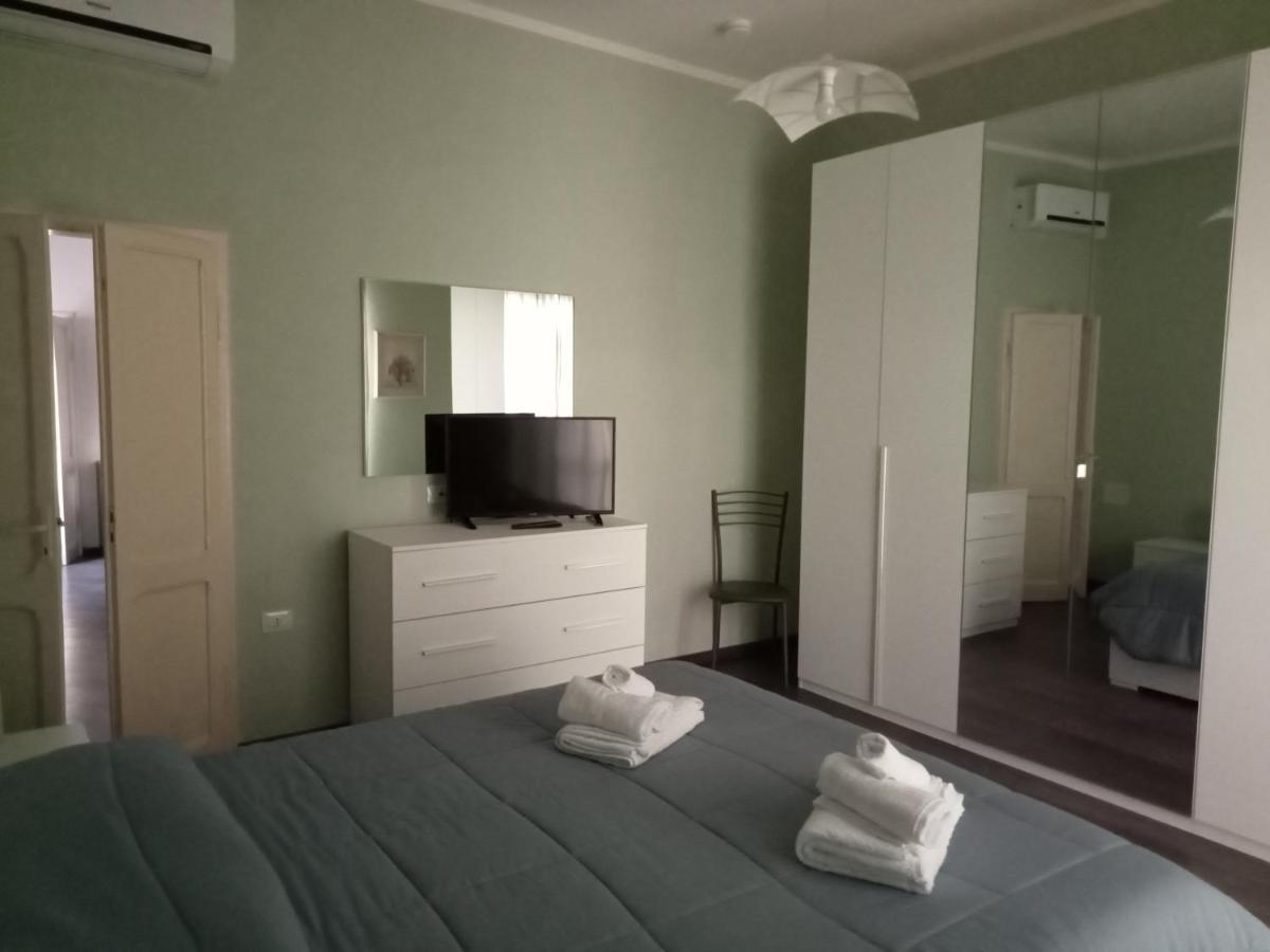 Casa Sofia - Appartamento Con Parcheggio Riservato Terni Luaran gambar